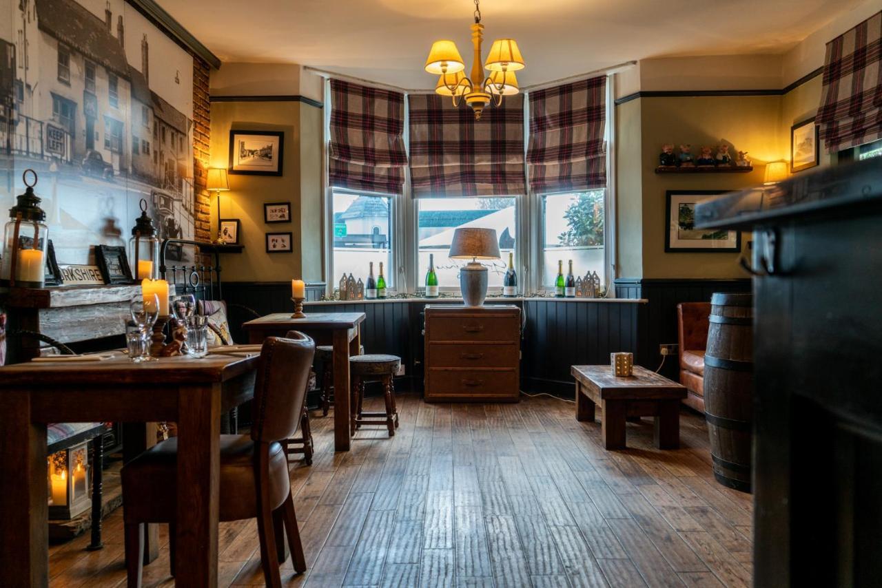 ホテル Grantham Arms ボローブリッジ エクステリア 写真